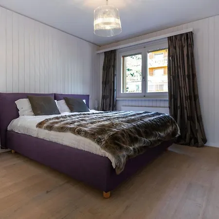 Alba Lupus Apartment *